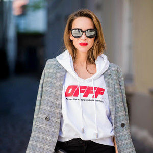 Meet your Posher, Esther